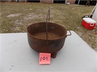 Cast Iron Pot with Handle