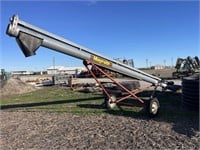 Mayrath 10x31 Auger with Hopper