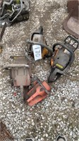4 CHAIN SAWS
UNTESTED