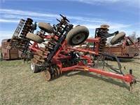 Case IH 330 Turbo Till