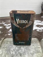 Veedol oil can