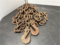 20’ chain w/ 2 hooks