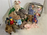 Lot of TY beanie babies, misc