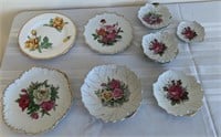 4 Decorative floral and gold plates & 8 coasters