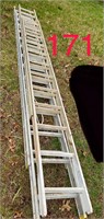2 aluminum ladders extension Werner