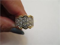14k Gold and Diamond Ring, Size 5.5,