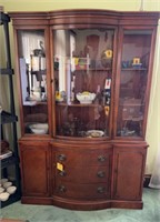DREXEL CURVED GLASS  CHINA CABINET