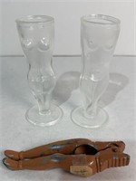 HIS & HERS GLASSES, RISQUE NUTCRACKER