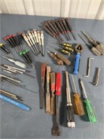 Miscellaneous tool- screwdrivers, chisels