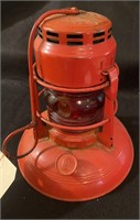 Dietz (Syracuse, NY) Old Red Lantern
