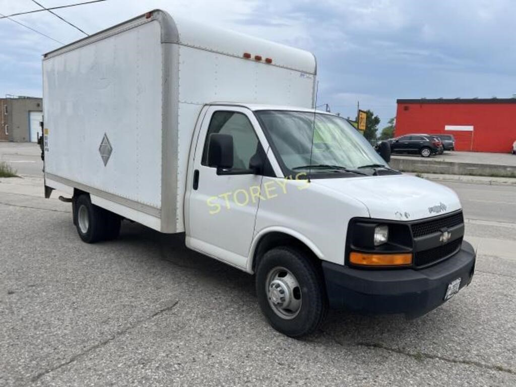 REPO - 2009 Chevy Express 3500 Truck - 104,000kms