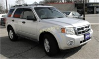 2010 Ford Escape XLT - 239,500kms - as is