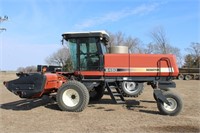 Hesston 8450 windrower