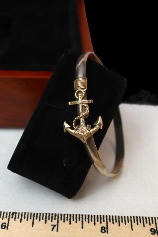 14 ct Gold Anchor with Sterling Band - Total