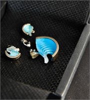 Sea Shell Pendant and Earrings