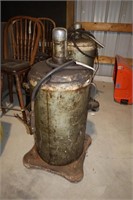 Rolling Fuel/Oil Tank with Pump