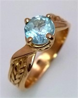 A Vintage 14K Yellow Gold Aquamarine Ring. Size K
