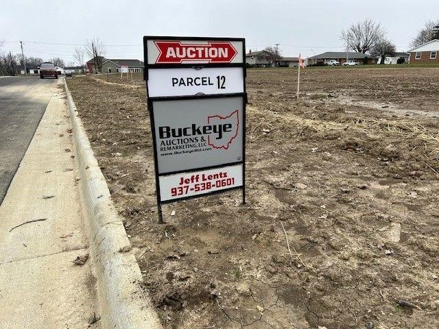 ONLINE ONLY REAL ESTATE AUCTION  SLEEPY HOLLOW SUBDIVISION