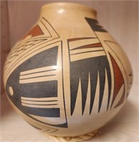 T - SIGNED NATIVE AMERICAN POTTERY (A24)