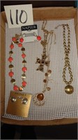 Jewelry – Necklace / Earring Lot
