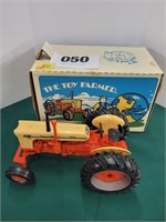 ERTL The Toy Farmer, Case 800 Die Cast Tractor