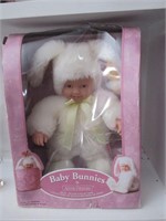 LOT 189 ANNE GEDDES BABY BUNNY IN BOX COLLECTIBLE
