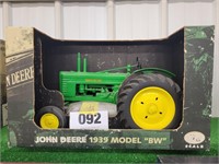 1:8 John Deere 1939 Model "BW" Die Cast Tractor