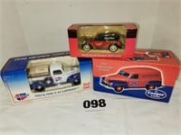 (3) Die Cast Delivery Trucks,