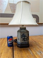 VTG Ceramic Oriental Base Table Lamp