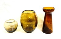 VINTAGE LOT OF 3 SMALL ART GLASS VASES