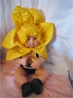 LOT 191 ANNE GEDDES COLLECTORS BABY SUNFLOWER