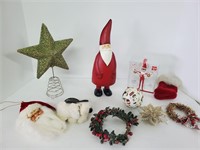 Smokers home Christmas decor