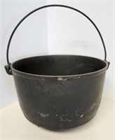 Cast Iron Footed Kettle, no maker mark