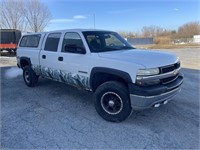 2001 Chevy 2500HD 4X4 Pick Up Truck