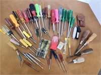 Screwdrivers, various sizes