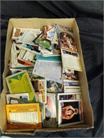 ASSORTED SPORTS TRADING CARDS BOX LOT