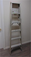 6 Ft Aluminum Light Duty Step Ladder