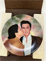 “Looking At A Legend” Elvis Plate# 13735B