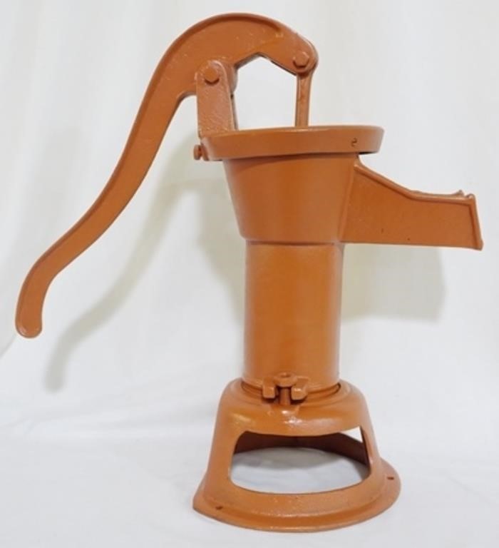 Painted iron well pump, 17" tall