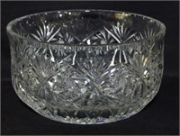 Signed crystal bowl, 4 x 7.5