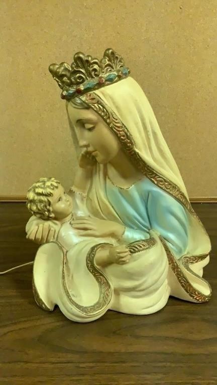 Mary & Baby Jesus lights needs bulb