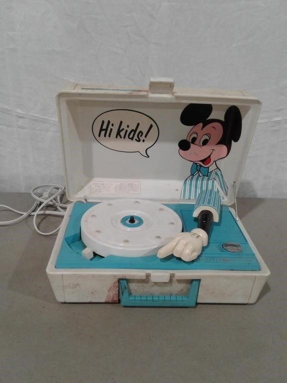 Vtg Mickey Mouse Record Player