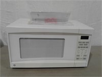 GE 1100 Watt Microwave