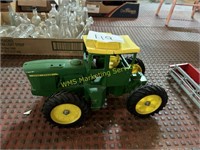 John Deere Tractor