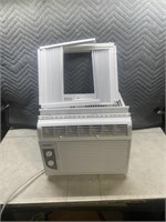 5000 BTU window air conditioner