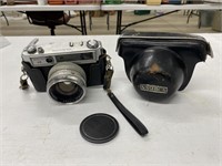 Vintage yashica IC Lynx 14E Camera