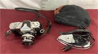 Vintage Knikkormat Camera and Travel Iron