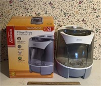 SUNBEAM/FILTER FREE HUMIDIFIER-USED VERY LITTLE