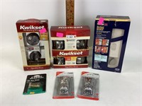 Kwikset Smartkey Door Lock and Door Handle and