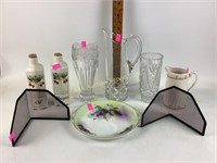 Porcelain oil & vinegar jars, crystal vase
